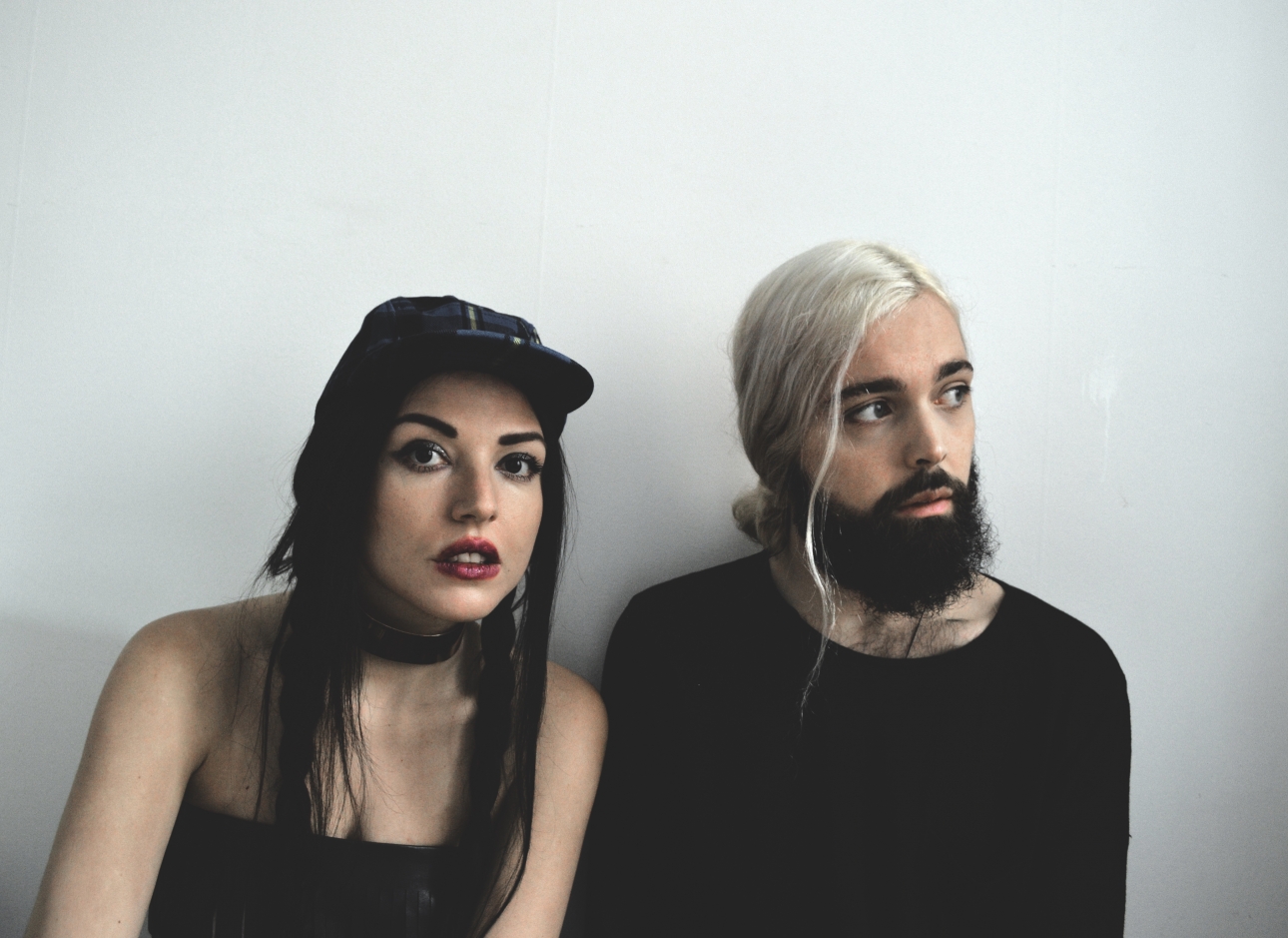 flora_cash_-_press_photo_-_series_4_-_a_-_2017_1290_939